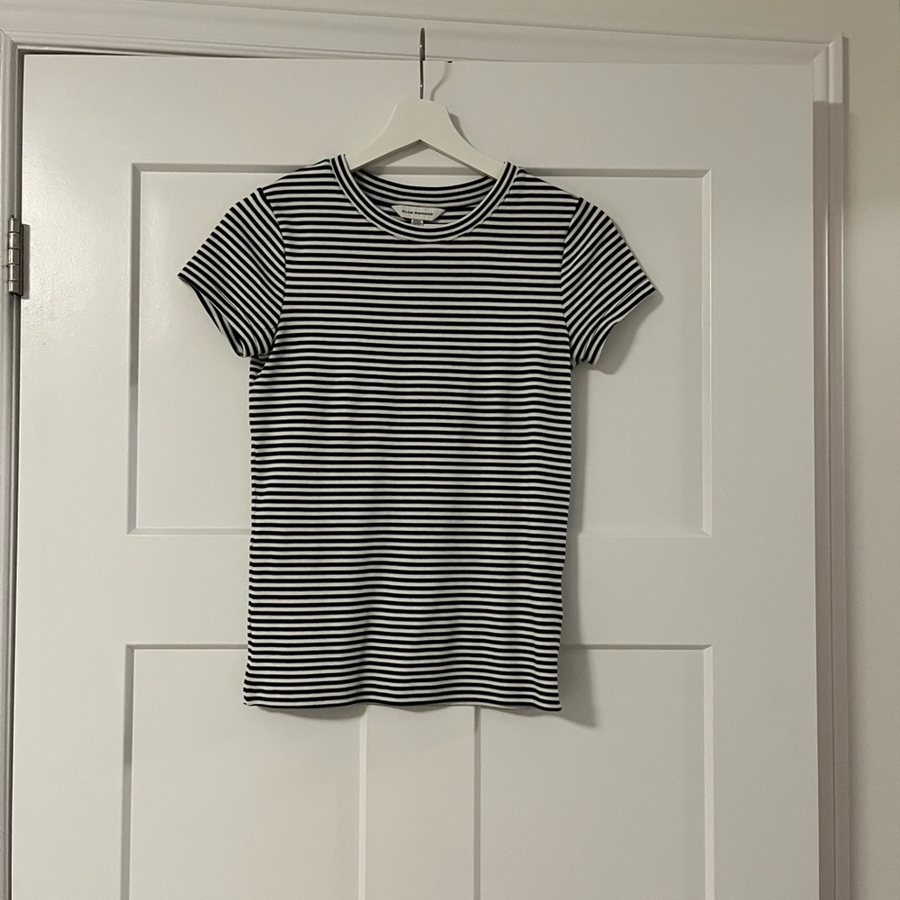 Club Monaco Black & White Striped Short Sleeve Tee